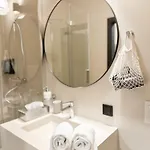 Aparthotel Lavilo Center