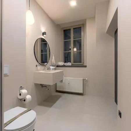 Lavilo Center Aparthotel 3*