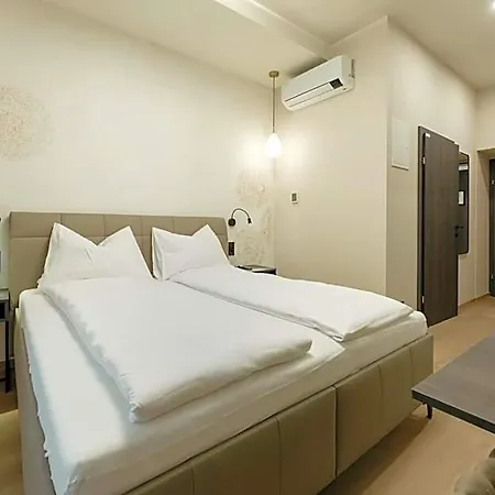 Lavilo Center Aparthotel