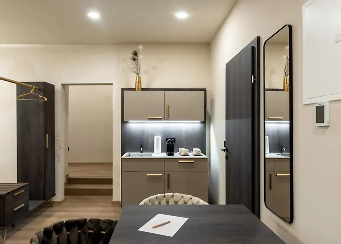 Lavilo Center 3* Γκρατς