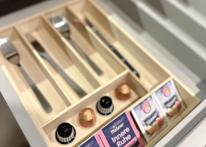 Ξενοδοχείο με διαμερίσματα Lavilo Center 3*