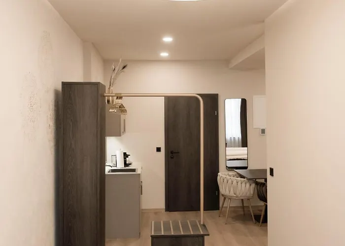 Lavilo Aparthotel 3*