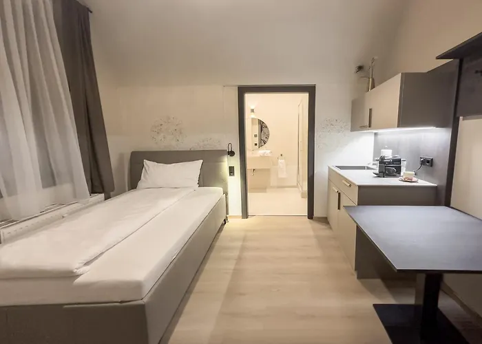 Lavilo Aparthotel 3*
