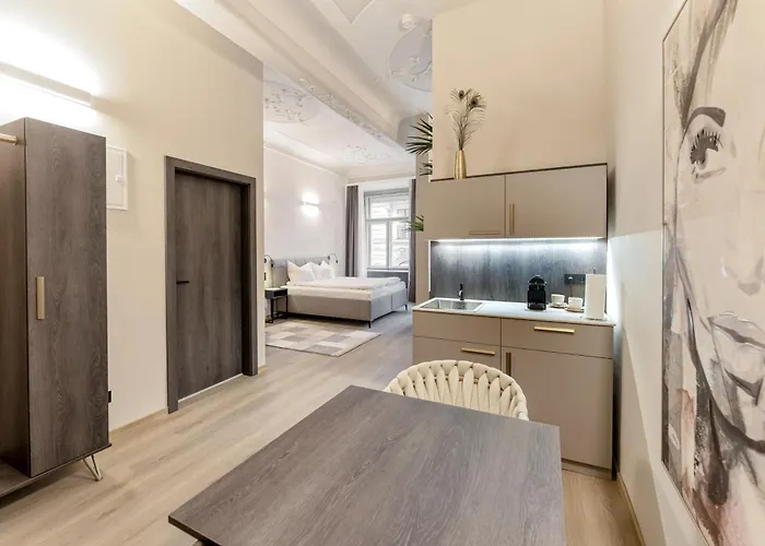 Lavilo Center 3* Γκρατς