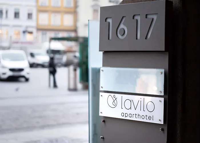 Aparthotel Lavilo 3*